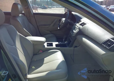 2009 Toyota Camry Le z USA, uszkodzony, nr VIN 4T4BE46K49R136469